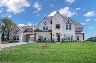 Building Photo - 1405 Gairloch Dr