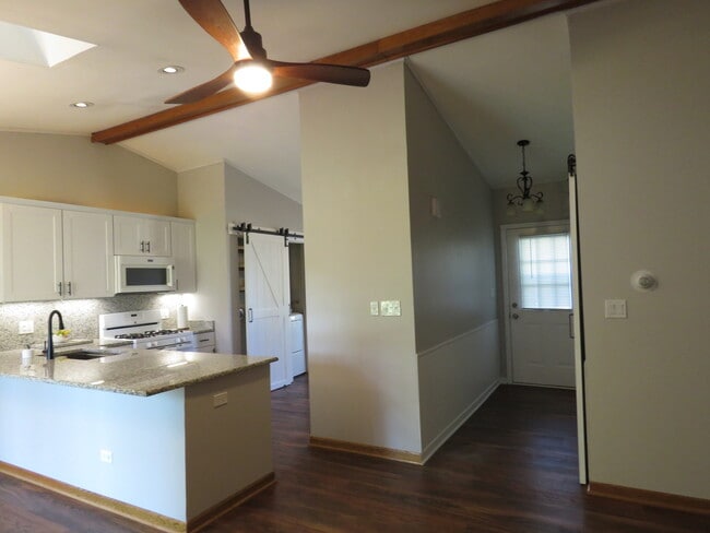 Building Photo - 3451 Waterford Way