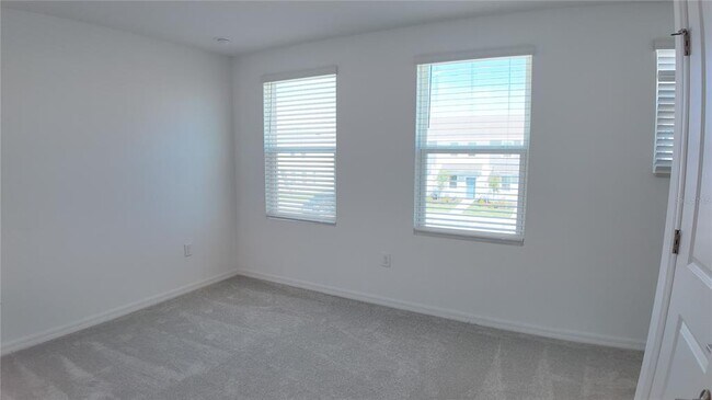 Building Photo - 3191 Skyline Lp