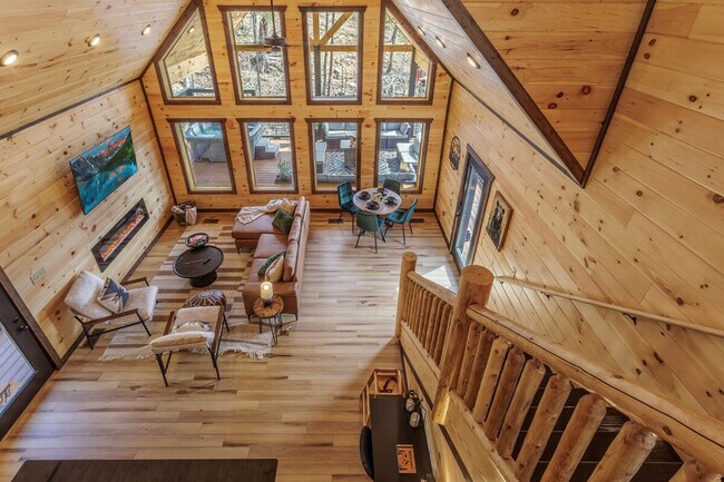 Building Photo - 2125 Rising Fawn Way