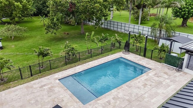 Building Photo - 18300 SW 48th St