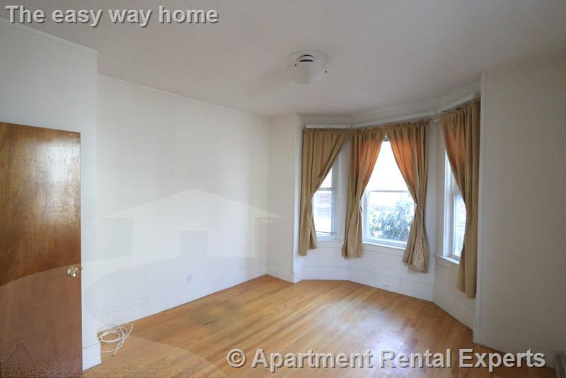 Building Photo - 60.5 Sacramento St Unit #1