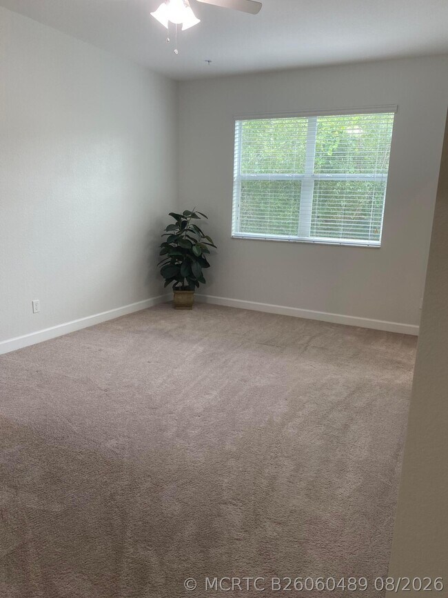 Building Photo - 9550 SW Purple Martin Way