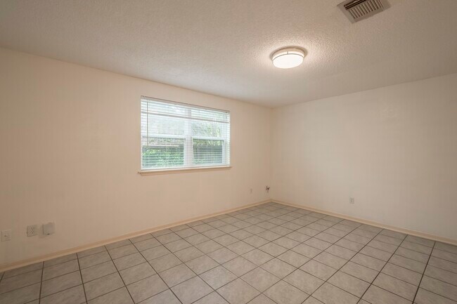 Building Photo - 13402 T C Jester Blvd