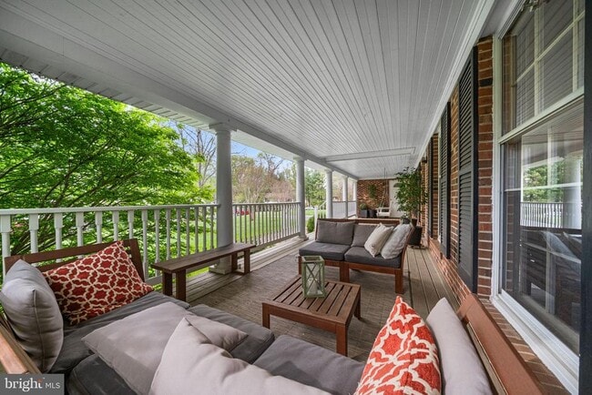 Building Photo - 12013 Hamden Ct