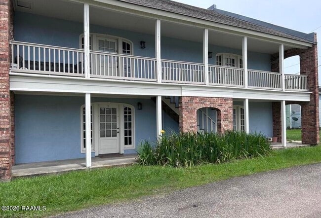 Building Photo - 107 Guillot Rd