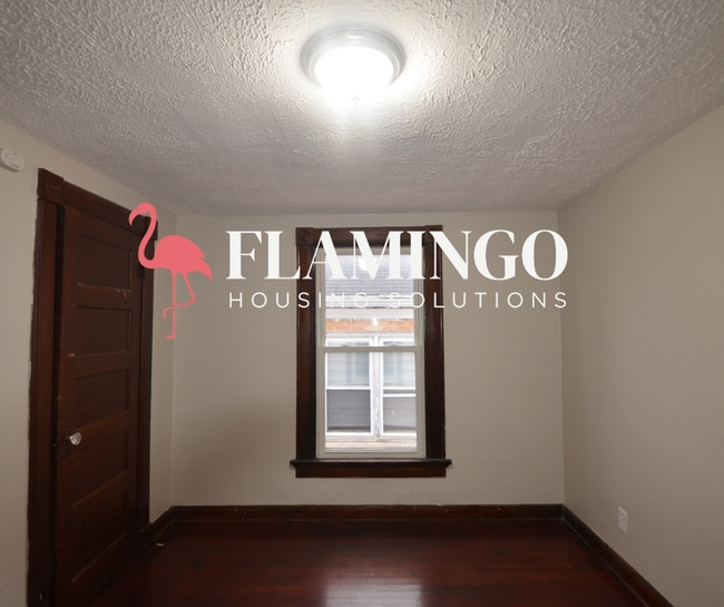 Building Photo - 1021 Cumberland Ave