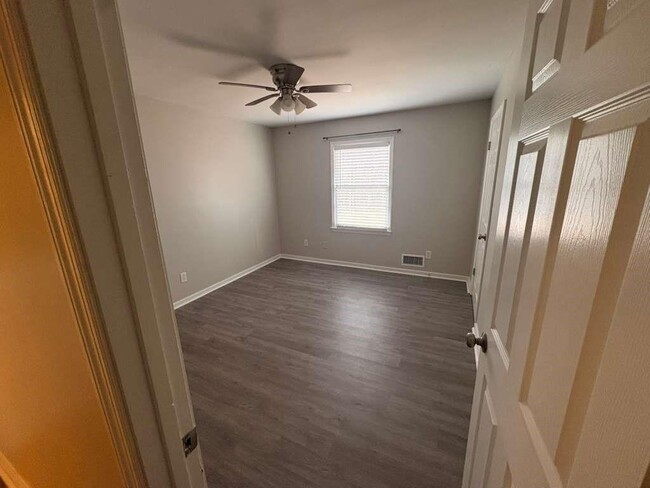 Building Photo - 259 Mediterranean Ln