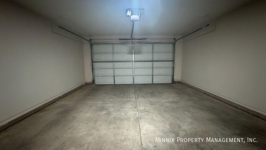 Building Photo - 5526 122nd Street