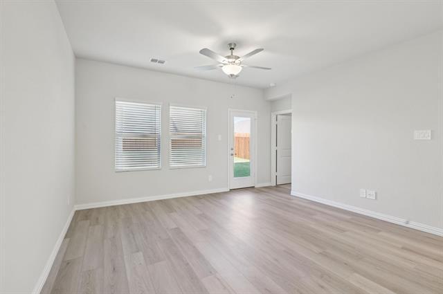 Building Photo - 717 Leavenworth Dr