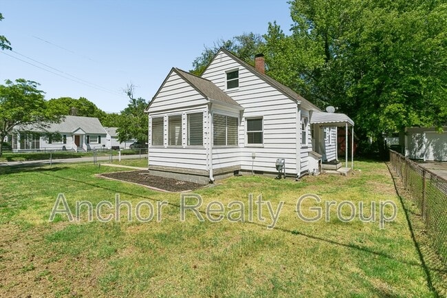 Building Photo - 7730 Ruthven Rd