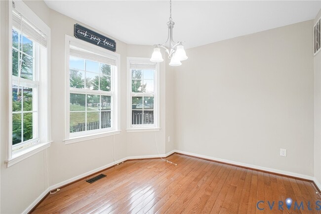 Building Photo - 405 Donelson Loop