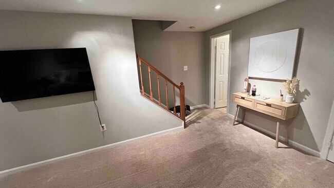 Building Photo - 6346 Chimney Wood Ct