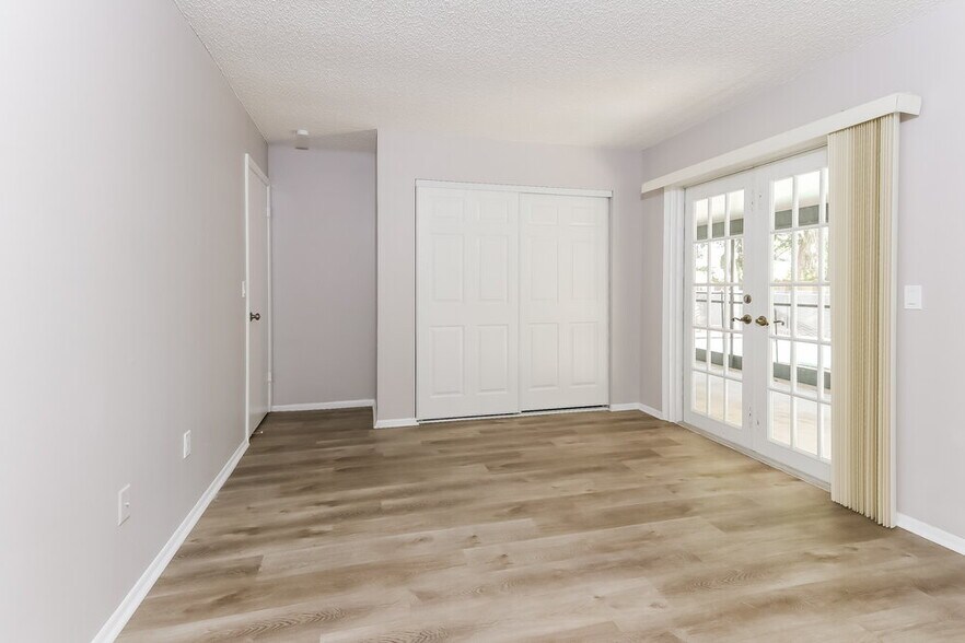 Building Photo - 10683 Aquarius Ln