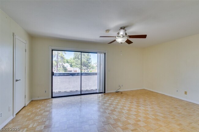 Building Photo - 3318 China Dr