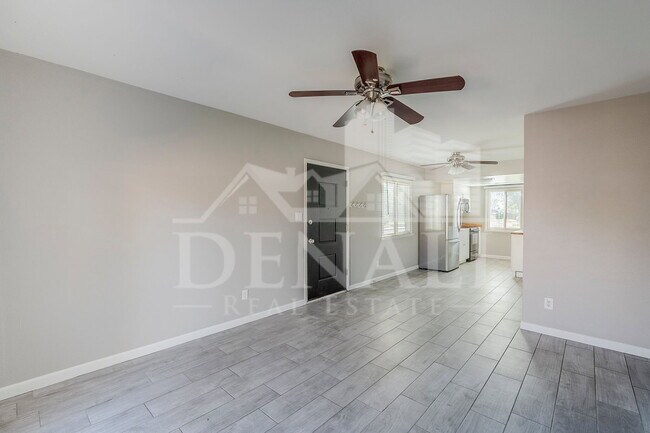 Building Photo - 600 S Dobson Rd