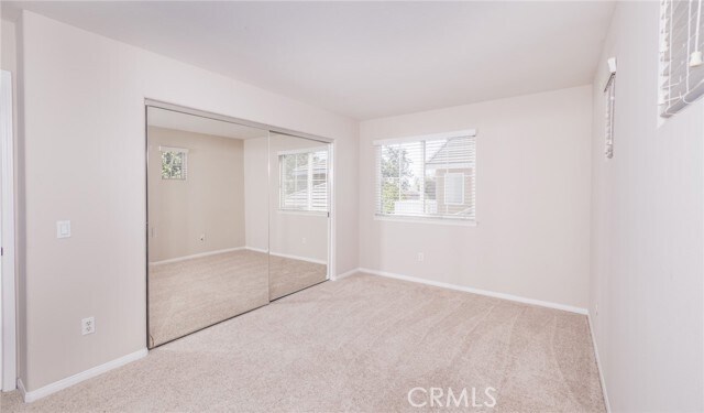 Building Photo - 920 Sawtooth Dr