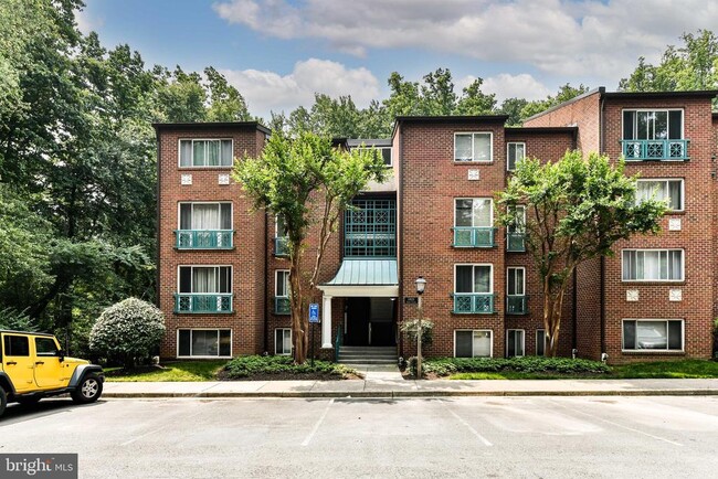 Building Photo - 11831 Shire Ct