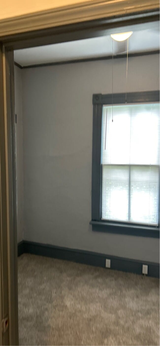 Building Photo - 1147 Fort Hill St