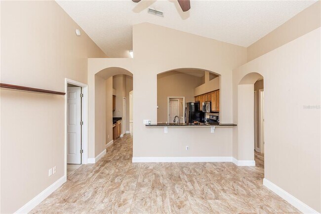 Building Photo - 128 Brushcreek Dr