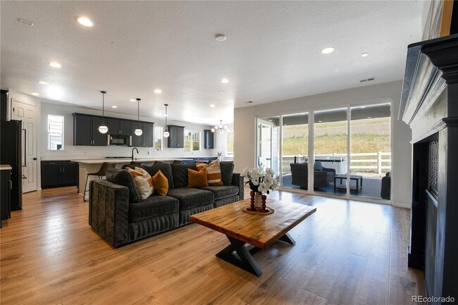 Building Photo - 5208 Silver Hare Ct