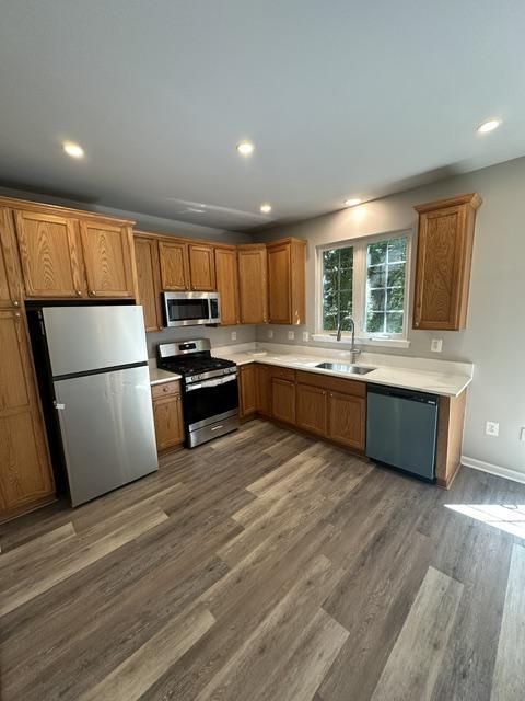 Building Photo - 843 Fairview Village Ct