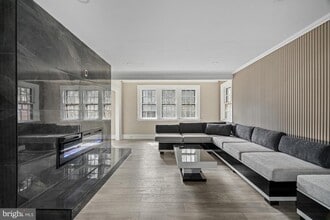 Building Photo - 415 City Ave