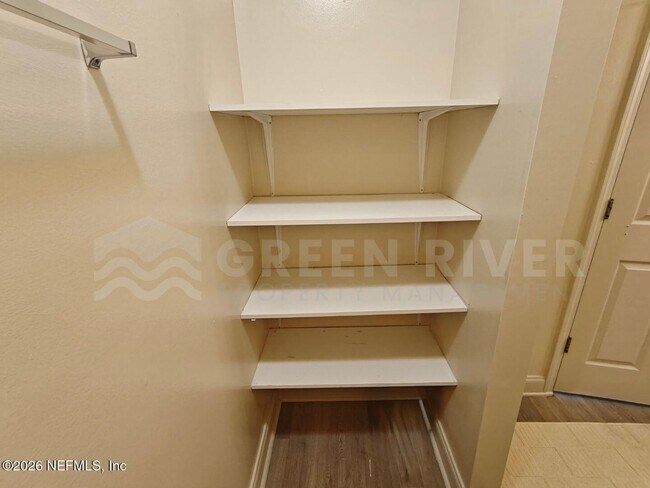 Building Photo - 3107 Zeyno Dr