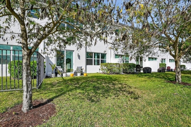 Building Photo - 4790 Navali Dr