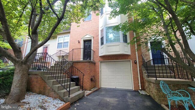 Primary Photo - 6178 Forest Creek Ct