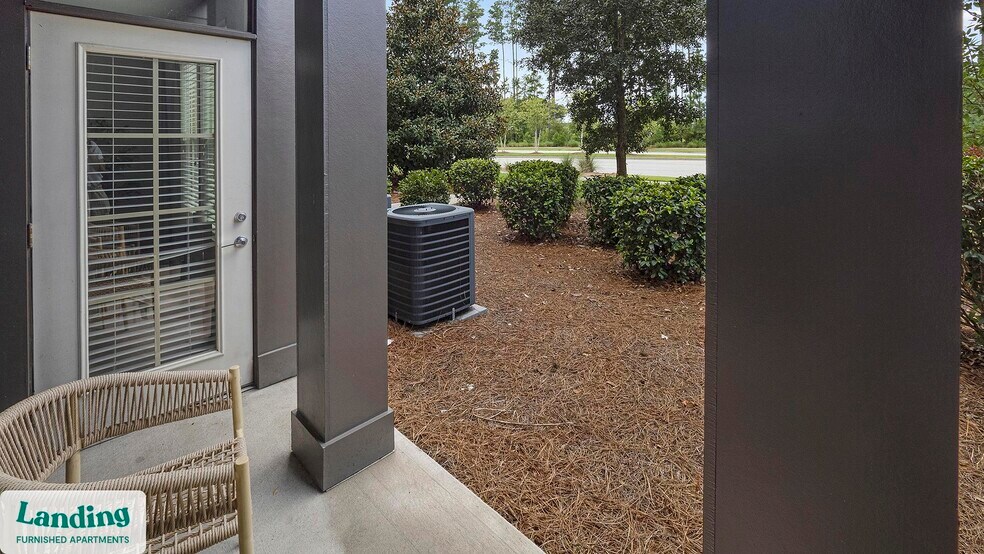 Building Photo - 115 Great Lawn Dr