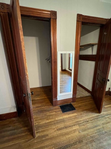 Building Photo - 411 Central Ave