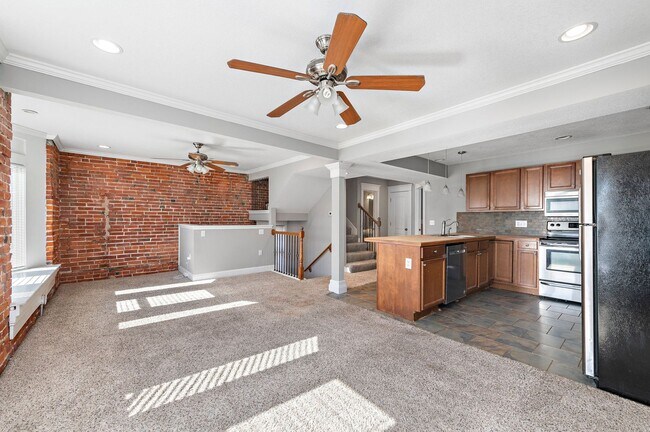 Building Photo - 34th Street Duplex