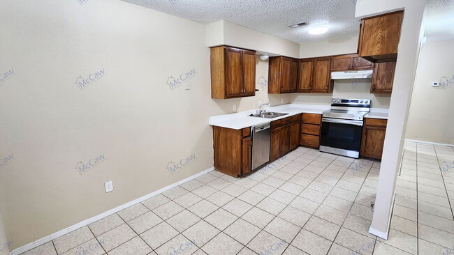 Building Photo - 7763 Sable Ln