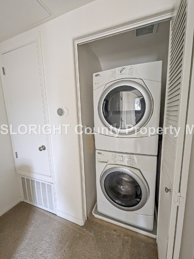 Building Photo - AVAILABLE FEBRUARY - Spacious San Luis Obispo Condo with Two-Car Garage - 2 Bed / 2.5 Bath