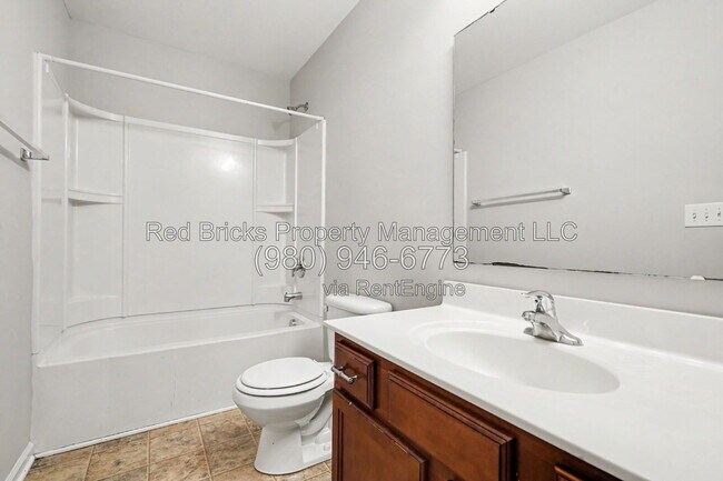 Building Photo - 11325 Deer Chase Ln