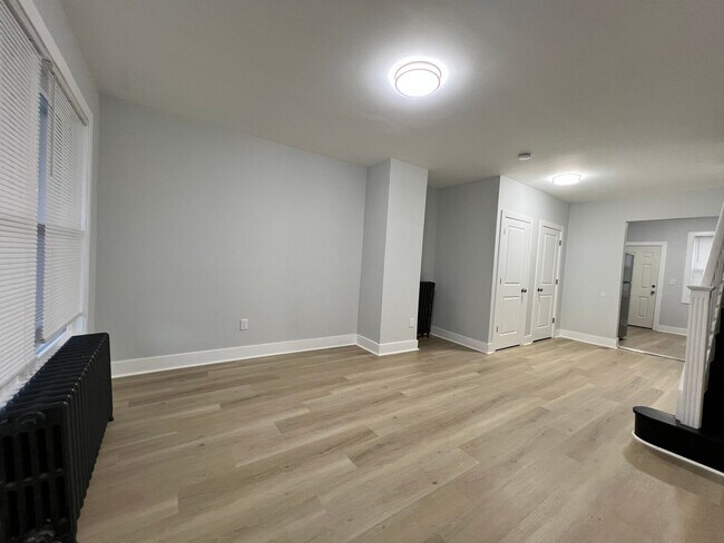 Building Photo - 1502 S Etting St