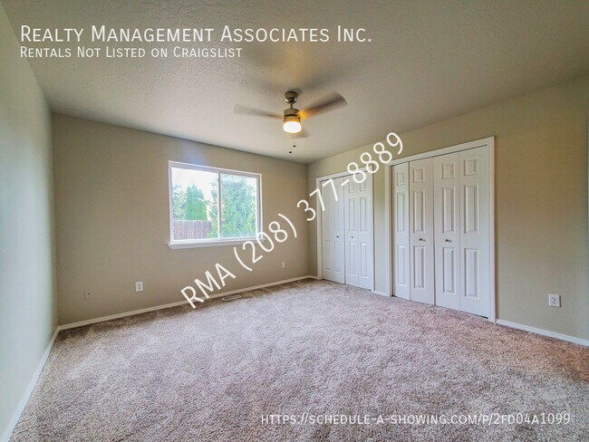 Building Photo - 970 Johnson Dr