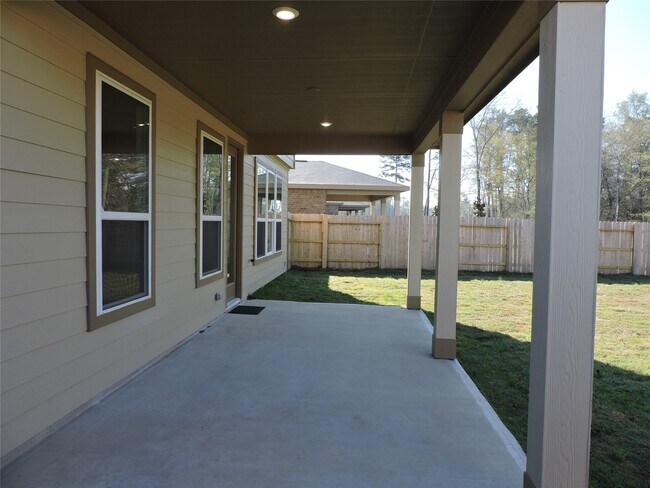 Building Photo - 1122 Epworth Ct.