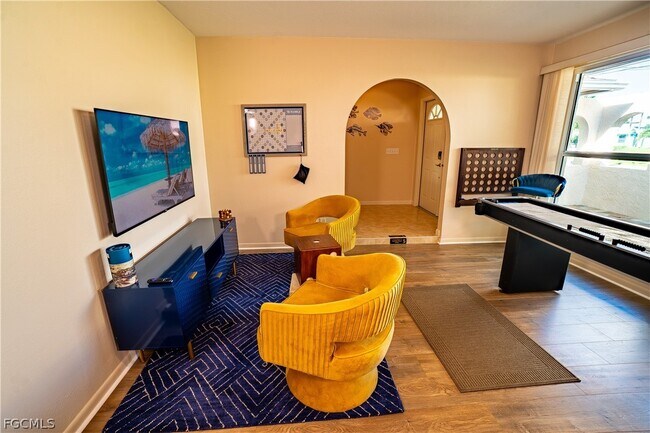 Building Photo - 3510 SE 19th Pl