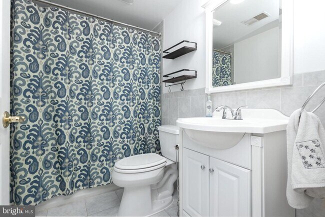 Building Photo - 11629 Forest Hill Ct