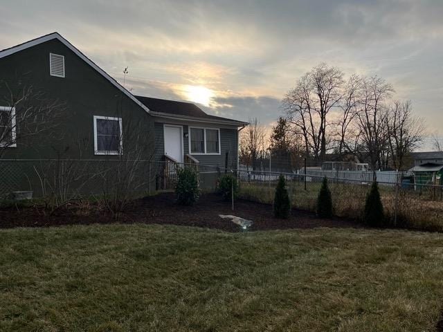 Building Photo - 385 Effinger St