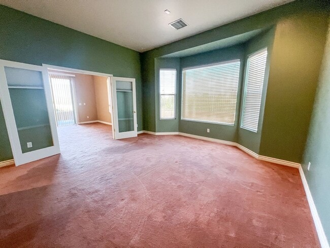 Building Photo - HOUSE - CORNVILLE/COTTONWOOD -GYM/POOL- VE...