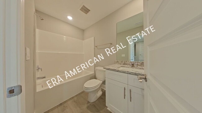 Building Photo - 812 Kenneth Dr