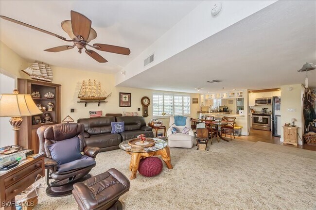 Building Photo - 1400 Blue Point Ave