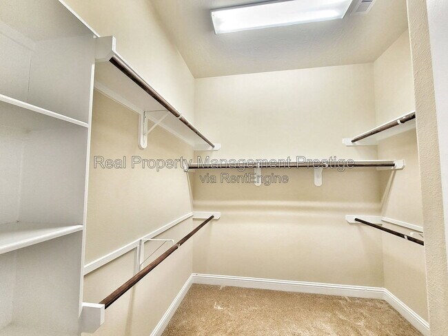 Building Photo - 4820 Piares Ln