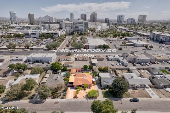 Building Photo - 2931 N 8th Ave
