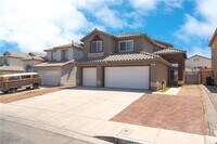 Building Photo - 907 Royalmile Way