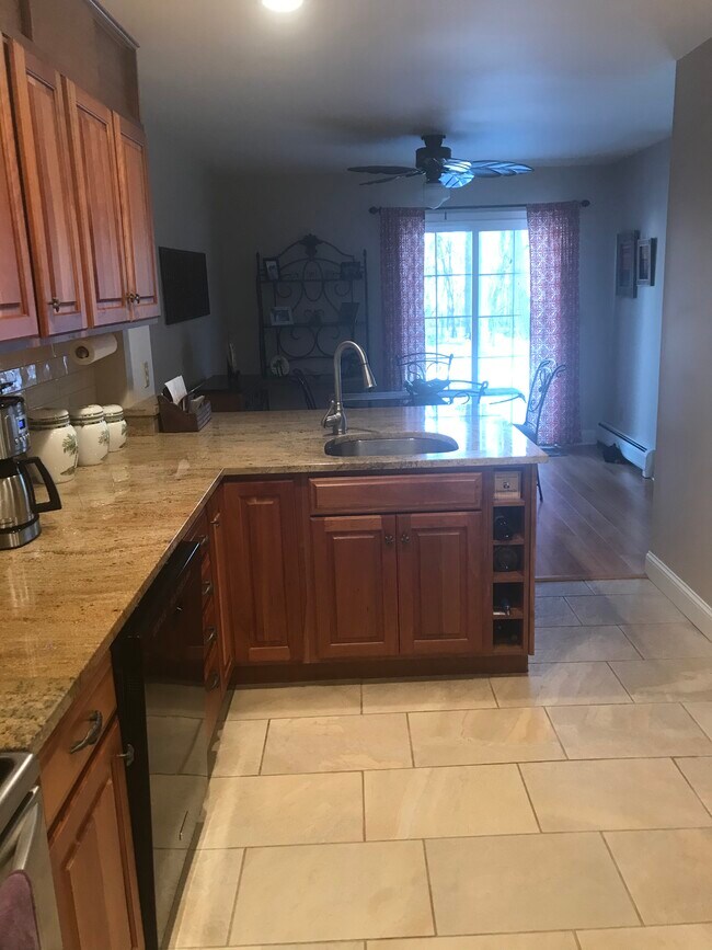 Kitch with opposite view - 18 Lake Forest Dr