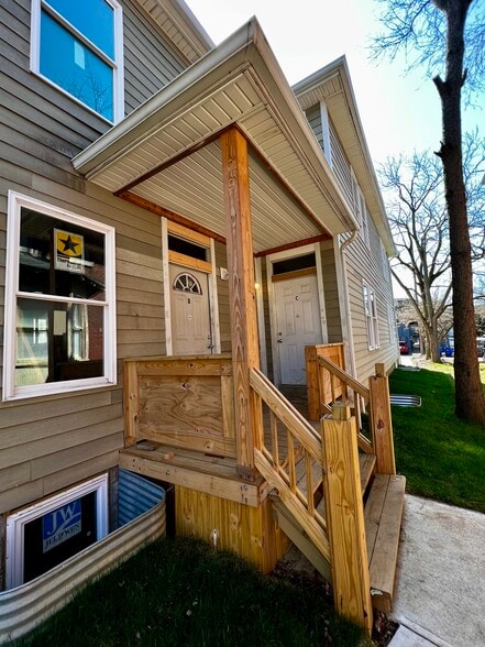 Front entrance - 269 E 13th Ave